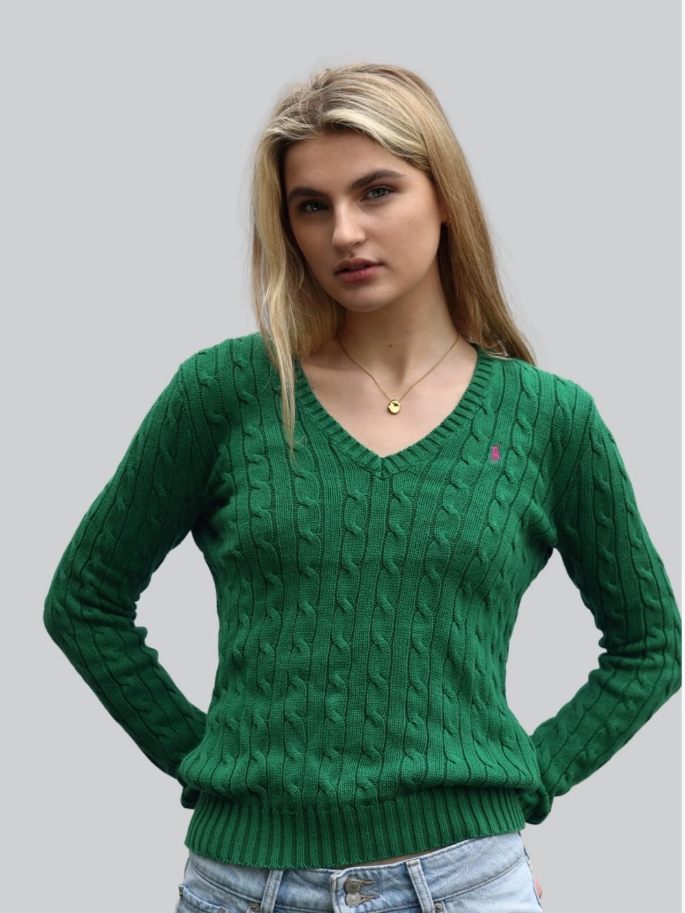 U.S. Polo Assn. Women’s Small Green Cable V-Neck Sweater
